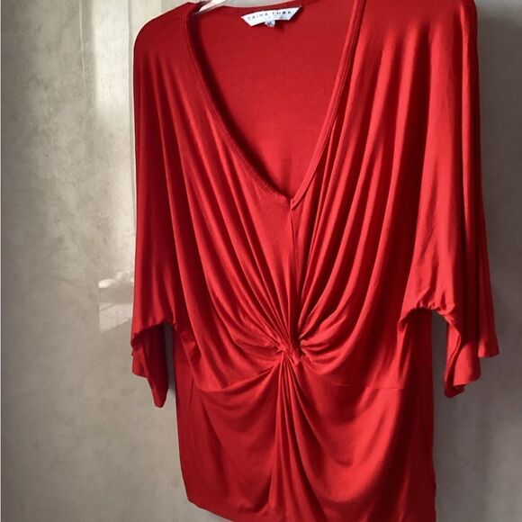 Trina Turk XL Red front knot top - Picture 3 of 9